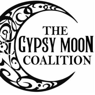 ⚡️Saturday, April 15th ⚡️
::
🎸Come enjoy this beautiful Saturday with live music from Gypsy Moon Coalition! Music starts at 7pm! 
::
🧆 Enjoy savory meatballs from @sullysfoodtrucktn, windows up at 5pm!
::
🥳 We can’t wait to see you all there for a spectacular Saturday!! 

#highvoltage #highvoltagekpt #highvoltagekingsport #thisiskingsport #visitkingsport #visitkingsporttn #downtownkingsport #downtownkingsporttn #downtownkingsportrocks #craftbeer #tricitiesfoodtrucks #foodtrucksdowntownkpt #livemusocdowntownkingsport